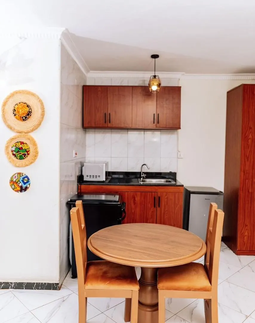 Ξενοδοχείο με διαμερίσματα Jodan Apartments Καμπάλα